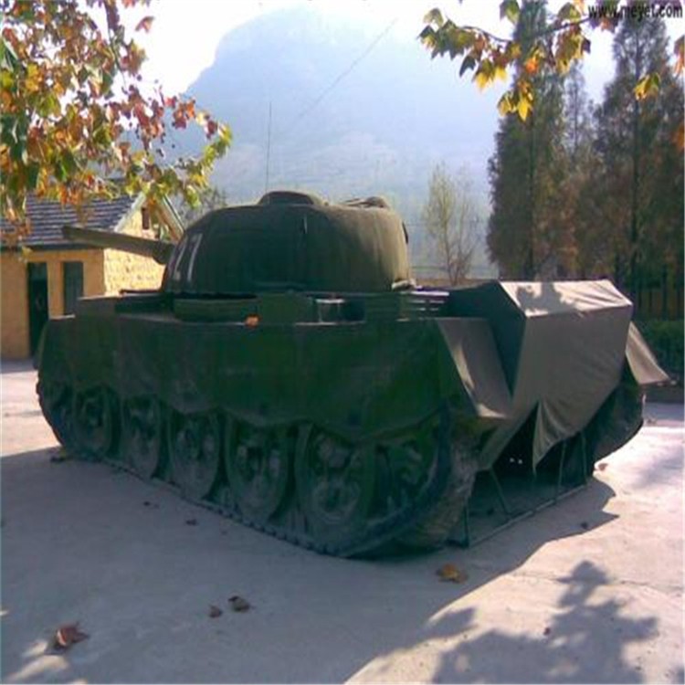 镜湖大型充气坦克